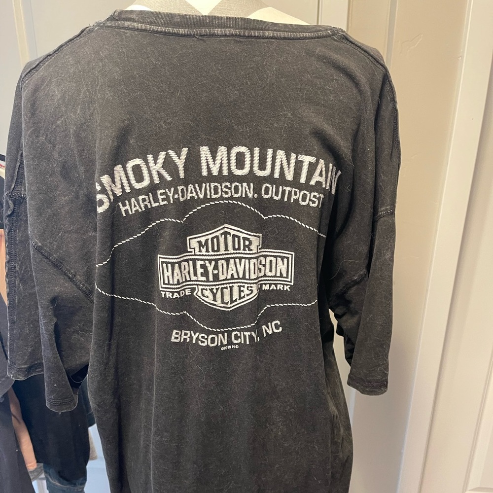 Harley Davidson t-shirt only worn once in new condition